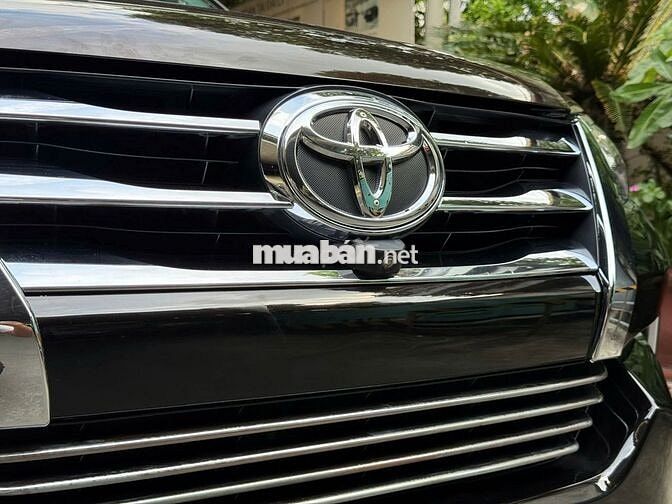 FORTUNER Máy Xăng Tự Động 2 Cầu 2017-Giá còn Giảm