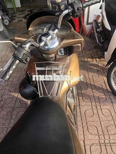 Honda PCX 2011 Vàng cần bán lại