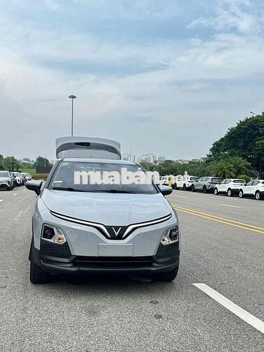 VinFast VF 5 Plus 2025 Xám biển trắng nhí 4₫