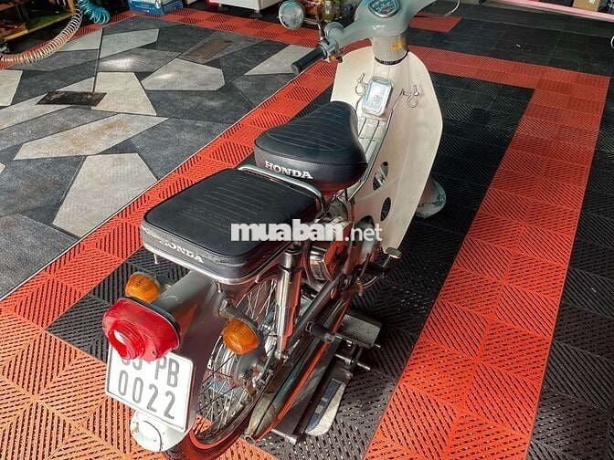 Honda Cub 50cc Xám 50cc