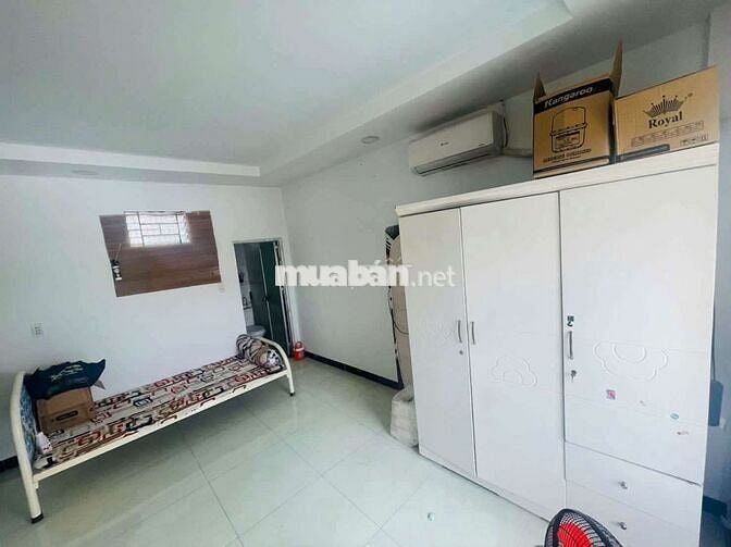 Nhà 3 tầng 28M gần cầu Chánh Hưng Q8 giá 2.68 tỷ