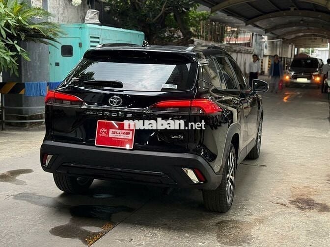 Cross 1.8V 2022 -Xe đẹp, đi ít 3v5Km -Giá còn Giảm