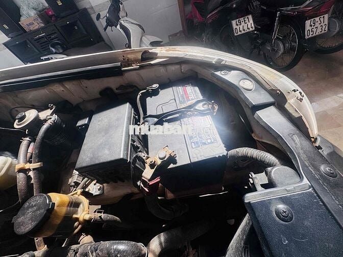 Toyota Land Cruiser Prado 2005 Số sàn Trắng