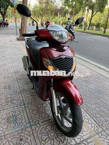 Honda SH 150 Ý Đỏ