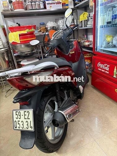 Honda SH 150 Ý Đỏ