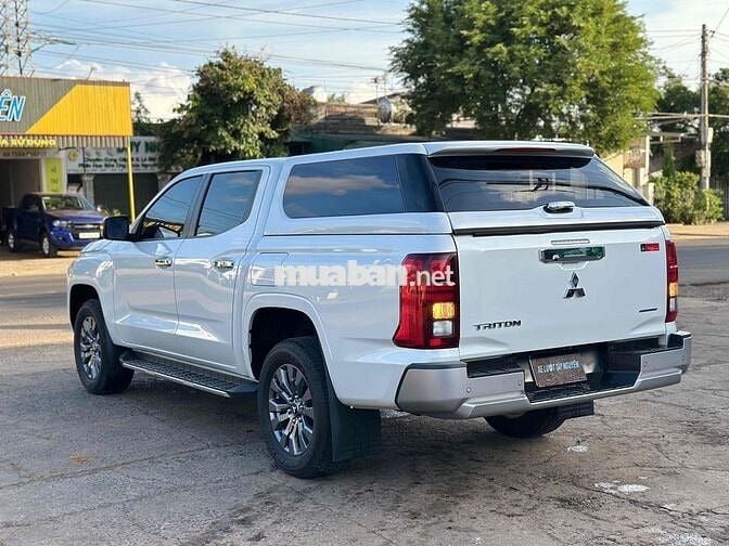 Triton Premium All New 2025 Trắng 6.600