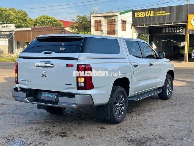Triton Premium All New 2025 Trắng 6.600