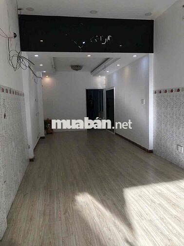 Cho thuê nhà MT Lê Quang Định ,p11,BT 3.5x30m 1L giá chỉ 3xtr/tháng