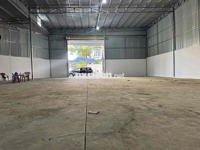 KHO XƯỞNG LÔ GÓC 450m2 NGAY TRUNG TÂM TPM