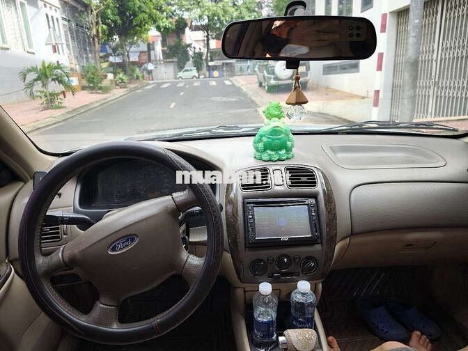 Ford Laser 1.8 AT Bạc Tự động Xăng
