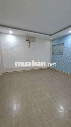 Cần cho thuề nhà PTHT khu An sương DT 7 x 15 .1 trẻt 2 lẩu 4PN 4Ws