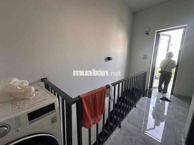NHÀ NGUYÊN CĂN_3PN 65m2 _ FULL NỘI THẤT NẰM NGAY THỐNG NHẤT