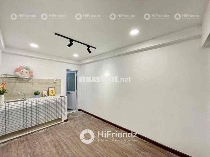 STUDIO SẴN MÁY LẠNH - MÁY NƯỚC NÓNG- FREE XE - CÁCH ĐH HUIT 300M ĐI BỘ