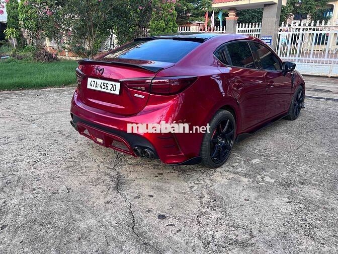 Mazda Mazda 3 2017 Số tự động Đỏ