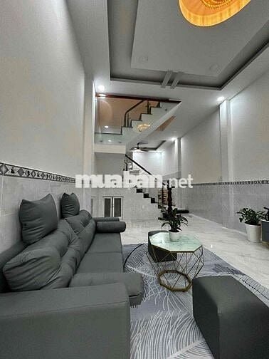 Chính Chủ Cho Thuê H 308 htp.  Sát bên eco green gần kcx Tân thuận Dt