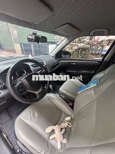 Suzuki Swift 2016 Đỏ cam 11.000 km