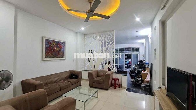 Bán Nhà Mặt Tiền Mê Linh Tân Lập Nha Trang Hướng Đông Bắc Sổ Hoàn Công