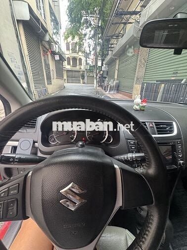 Suzuki Swift 2016 Đỏ cam 11.000 km