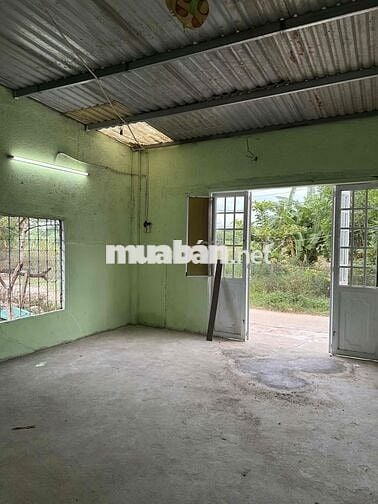 Nhà nguyên căn 100m2 có vườn Hoà Xuân