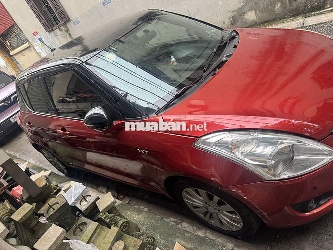 Suzuki Swift 2016 Đỏ cam 11.000 km