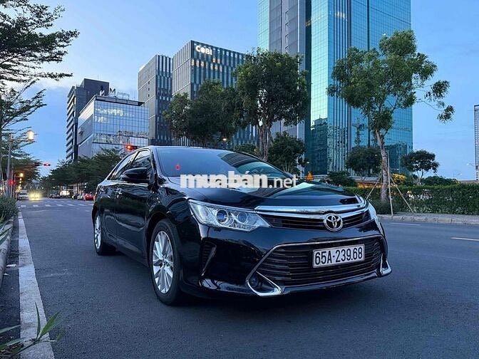 Toyota Camry 2.0E 2017 Xe Gia Đình Đẹp Như Mới