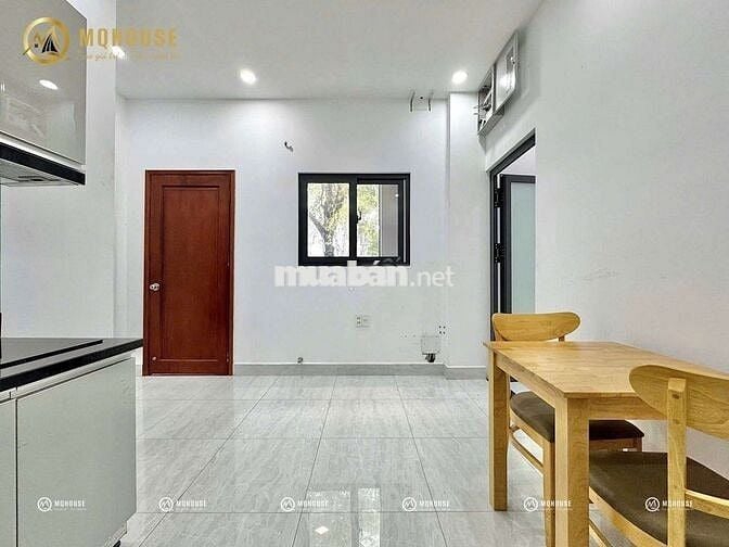 PHÒNG MỚI BAN CÔNG  FULL NỘI THẤT CAO CẤP