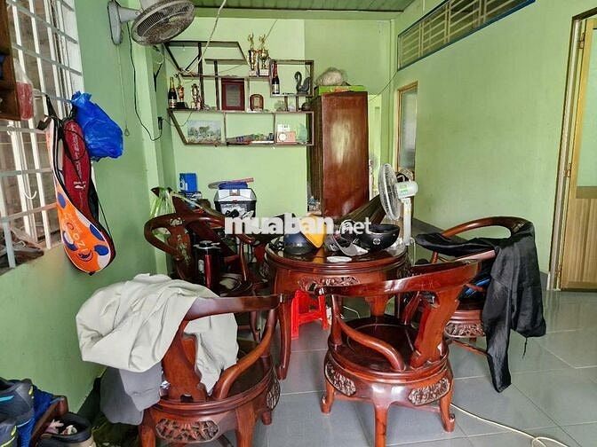 -	Bán nhà nguyên căn 286 m2  cmt 8, P.Bình Thủy, Tp. Cần Thơ.