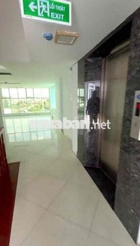 Cho thuê Vp/MBKD p.Linh Đông hơn 700m2 có hầm xe thang máy 60tr TL