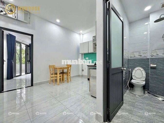 PHÒNG MỚI BAN CÔNG  FULL NỘI THẤT CAO CẤP