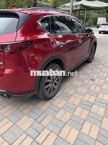 Mazda CX-5 2.5 màu Đỏ
