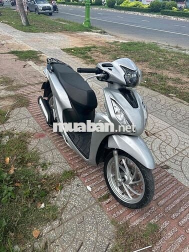Honda Vision 2020 Bạc