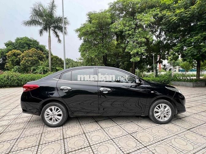Nhà bán  Vios E 2018 phom mới 7 túi khí