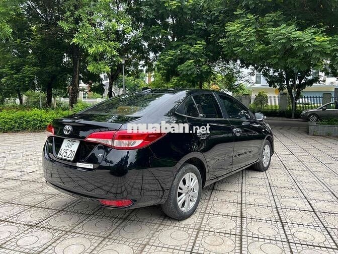 Nhà bán  Vios E 2018 phom mới 7 túi khí