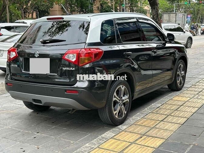 Suzuki Vitara 2016 Tự động 110000 km Nhập khẩu Đen