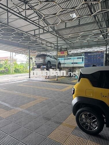 SANG XƯỞNG ĐANG KINH DOANH CHĂM SÓC XE Ô TÔ HOẶC CHO THUÊ XƯỞNG