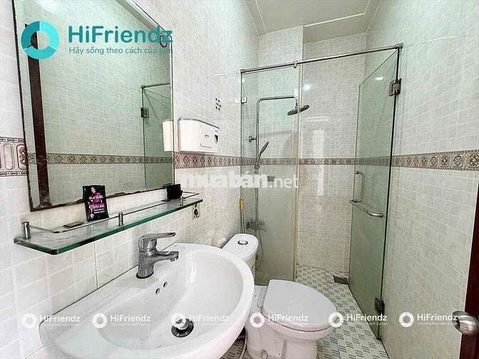 PHÒNG CÓ BAN CÔNG FULL NỘI THẤT GIÁ RẺ NGAY CÔNG VIÊN LÀNG HOA