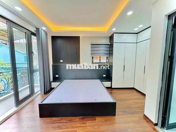 Hơn 11 Tỷ Sỏ Hữu Nhà Như biệt Thự Nhà vườn -Thang Máy Nhập Khẩu
