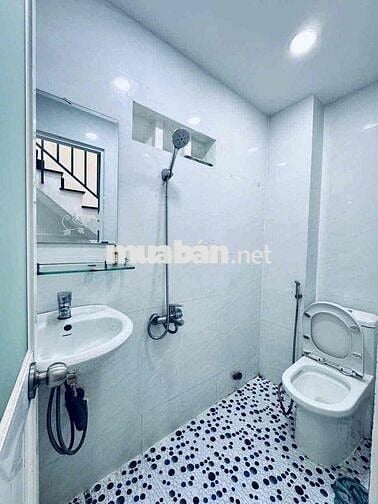 🎁Cho thuê 1/ HXH Phạm Văn Chiêu P9 Gò Vấp 4m❌15m 2pn 2wc