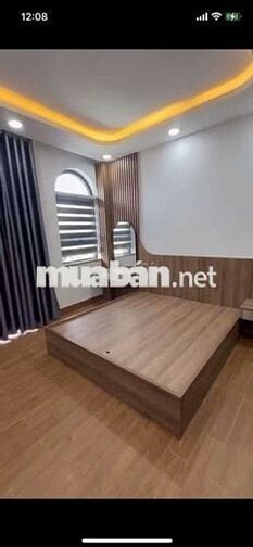 4x20 mới xây trệt lửng 3 lầu 4pn 5wc phan văn hớn gần trung tâm 