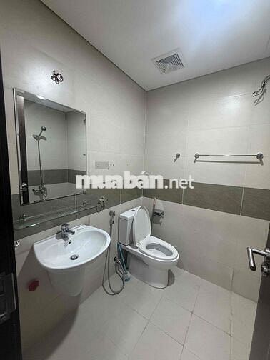 Chính chủ thuê chung cư 2N1K, điện nước giá dân