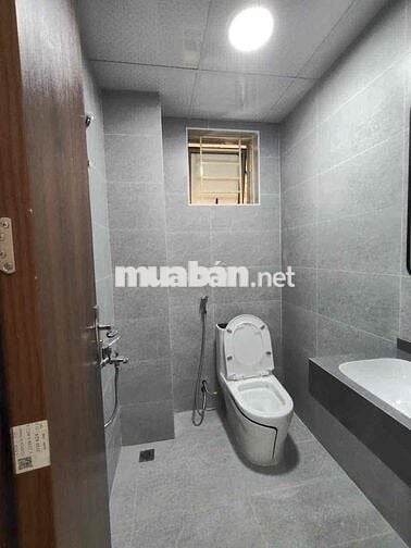 Chính chủ cần tiền bán siêu rẻ căn godc 63m toà HH4B Liinh Đàm