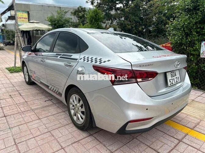 Hyundai Accent 2018 Tự động Bạc
