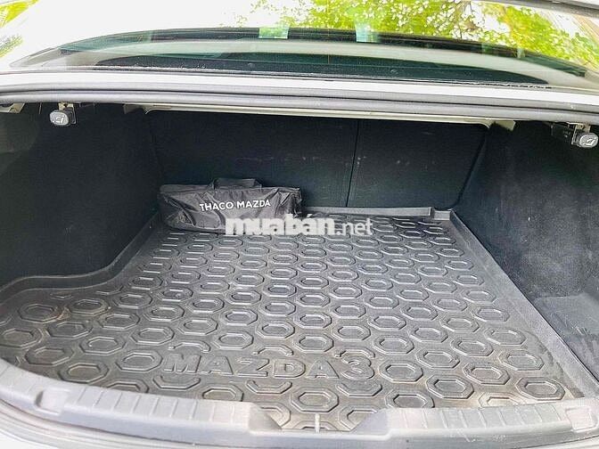 Mazda Mazda3 Luxury 2022 Trắng 50000 km