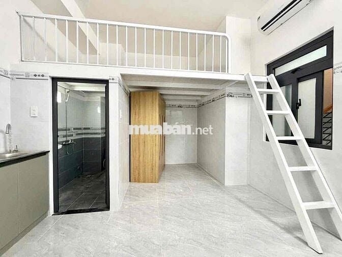 Duplex mới 100% - Full nội thất - Sát ĐH Nguyễn Tất Thành