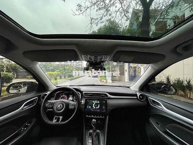 MG ZS Luxury 2025 Đen 10.000 km