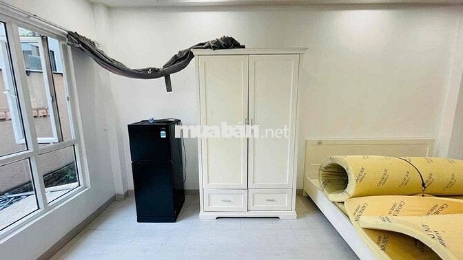 CHÍNH CHỦ CHO THUÊ STUDIO 30m2 FULL NỘI THẤT NGAY BẾN THÀNH
