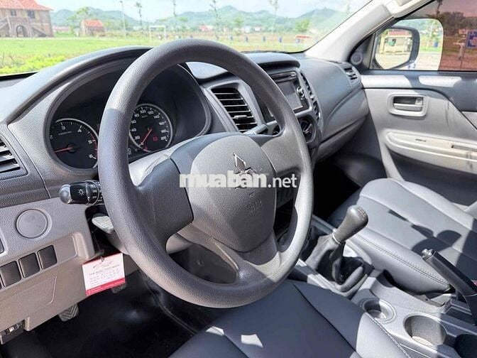 Mitsubishi Triton 2016 Đỏ