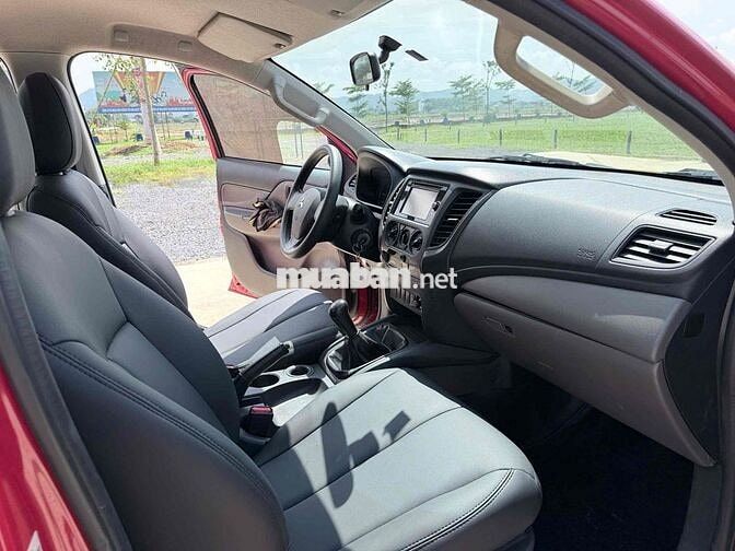 Mitsubishi Triton 2016 Đỏ