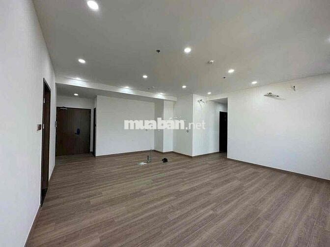 Cho thuê Penhouse 4PN 130M2 dọn vào được ngay