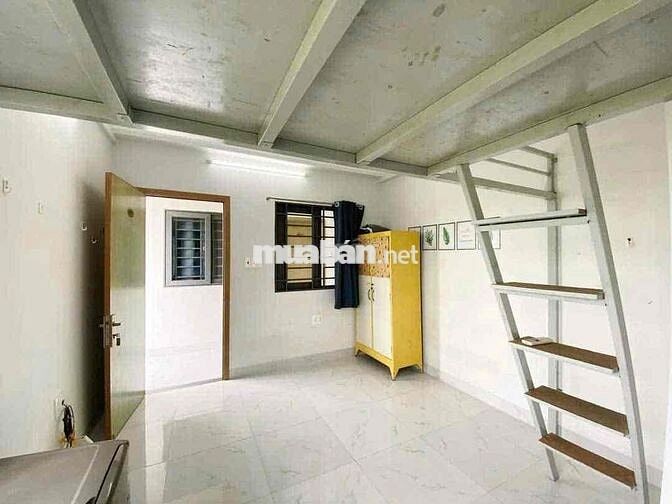 Phòng duplex Huỳnh Tấn Phát Q7, có thang máy